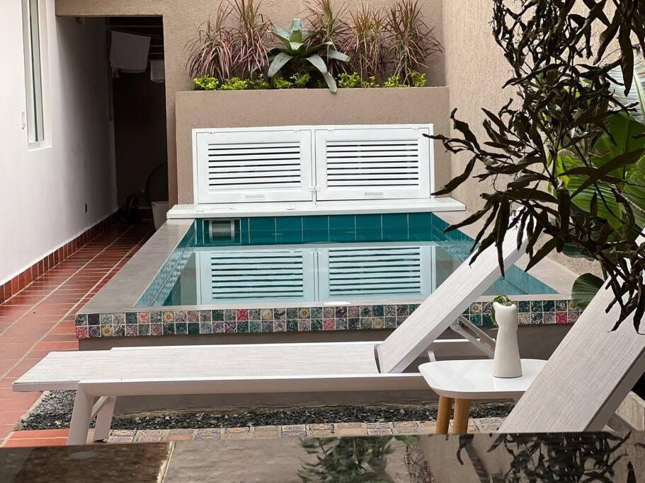 Nueva En San Antonio Cali, La Casa De Tona Villa Kültér fotó