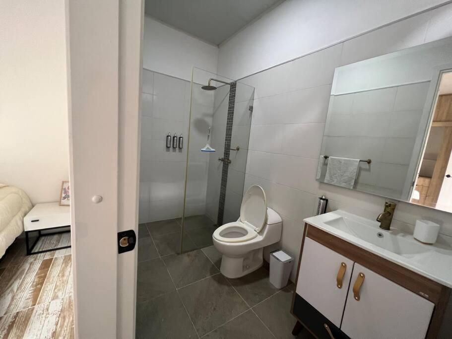 Nueva En San Antonio Cali, La Casa De Tona Villa Kültér fotó