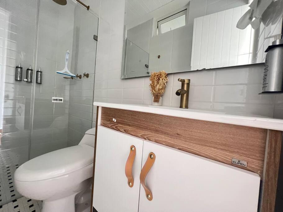 Nueva En San Antonio Cali, La Casa De Tona Villa Kültér fotó