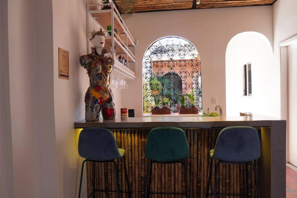 Nueva En San Antonio Cali, La Casa De Tona Villa Kültér fotó